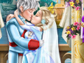 Peli Ice queen wedding kiss