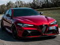 Peli Alfa Romeo Giulia GTA Slide