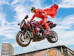 Peli Real Motorbike Super Hero Stunt 3D
